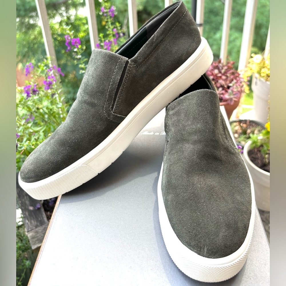 Vince Green Suede Slip-on Sneaker - Women’s
Size 9.5M